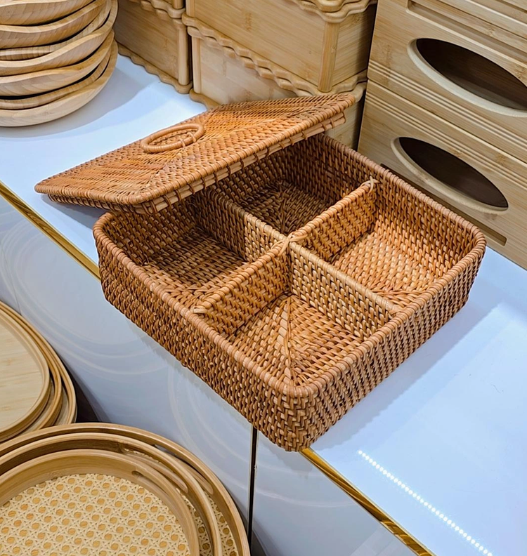 باکس تیبگ و پذیرایی بافت حصیری (رتن) ۴ خانه دربدار – دستبافت و وارداتی