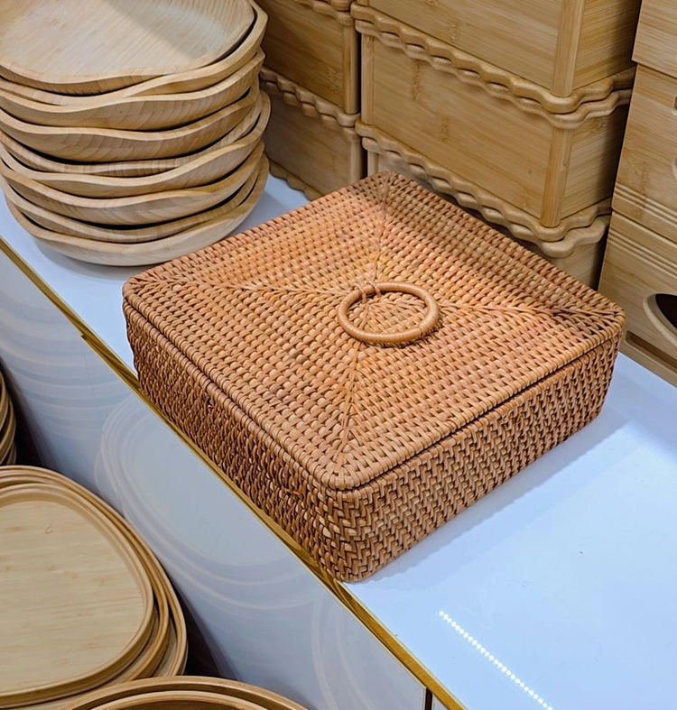 باکس تیبگ و پذیرایی بافت حصیری (رتن) ۴ خانه دربدار – دستبافت و وارداتی